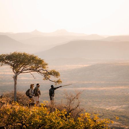 Etendeka Mountain Camp Damaraland Exterior foto