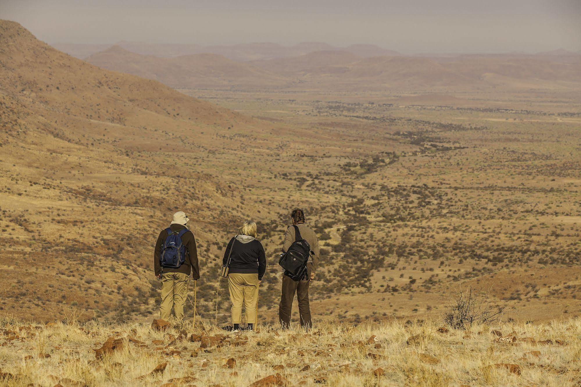 Etendeka Mountain Camp Damaraland Exterior foto