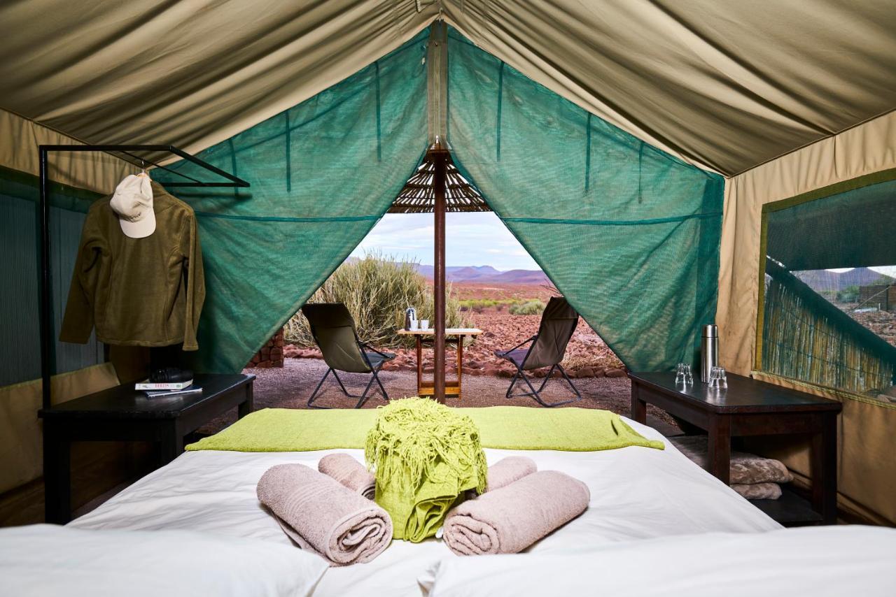Etendeka Mountain Camp Damaraland Exterior foto